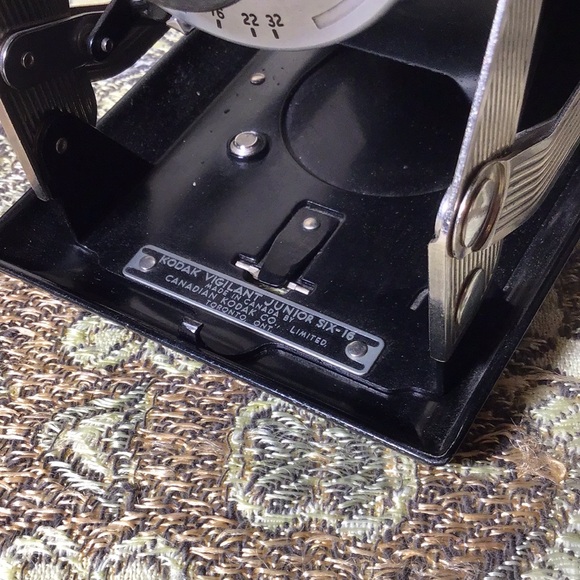 Vintage bellows camera folding Kodak vigilant junior with original booklet - Picture 4 of 13